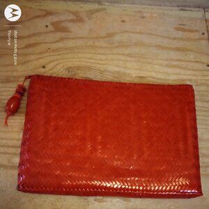 Basket Weave Flat Case